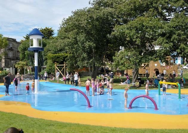 Cannon House Weston-super-Mare Bagian luar foto